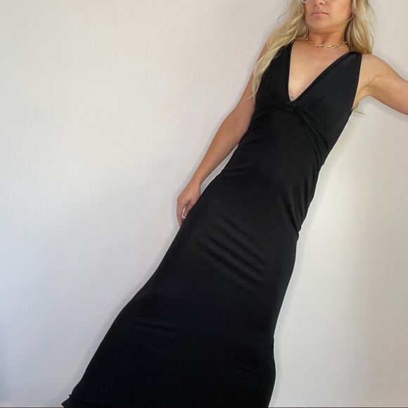 Yigal Azrouel Black Plunge Neck Long Gown - Picture 3 of 10